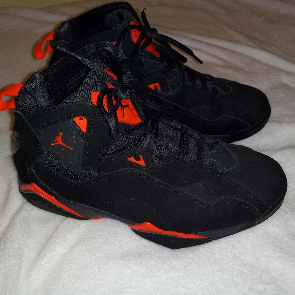 Pink and Black Mens Jordan Sneakers 8.5